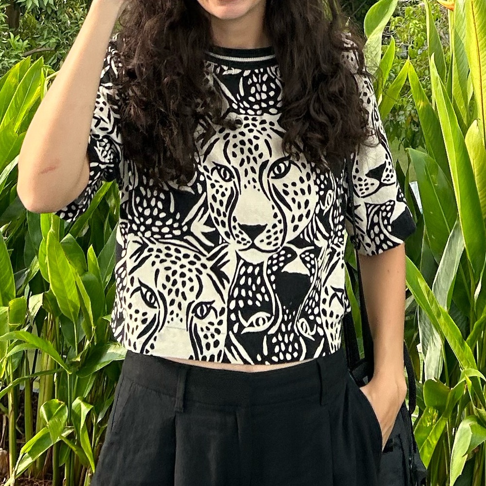 FARM Rio Black and Cream Graphic Crop Top